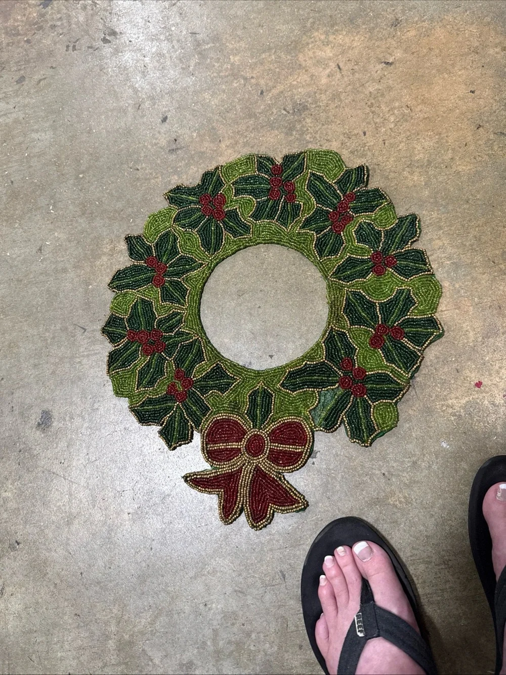 Pier 1 Vnt Christmas Holly Wreath Table Decor Fabric Grn/Red dates 1993 set of 8